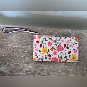 Kate spade floral wristlet